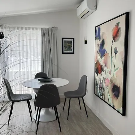 Casa Trevi 아파트 트로페아